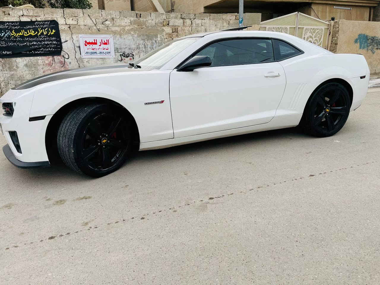 كمارو موديل 2013
مكينه 6
3600/كير مميزه كولش نضاف 
حادث جاملغ وبنيد 
صبغ جماليه فقط 
رقم سليمانيه جديد سنويه جديده تحويل اوكاله 
فول سياره فتحه كشنات جلد 
كشنات تتفه تبريد 
تحكم سترين 
شاشه اعطال 
منضومه زنون 
كزوز بلادي 
ويل 20تخم تاير توسايز 
داخل نضيف 
كهربيات شغاله 
صدر تمام 
سعر سياره76 بيها مجال شي بسيط 
مكاني بغداد شهداء البياع 
***********شراي اتصل
