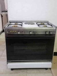 طباخ عشتار كلةشغال نضيف جدا سعر ١٦٥ الف بي مجال٠٧٧٠٤٠٦٤١٤٢