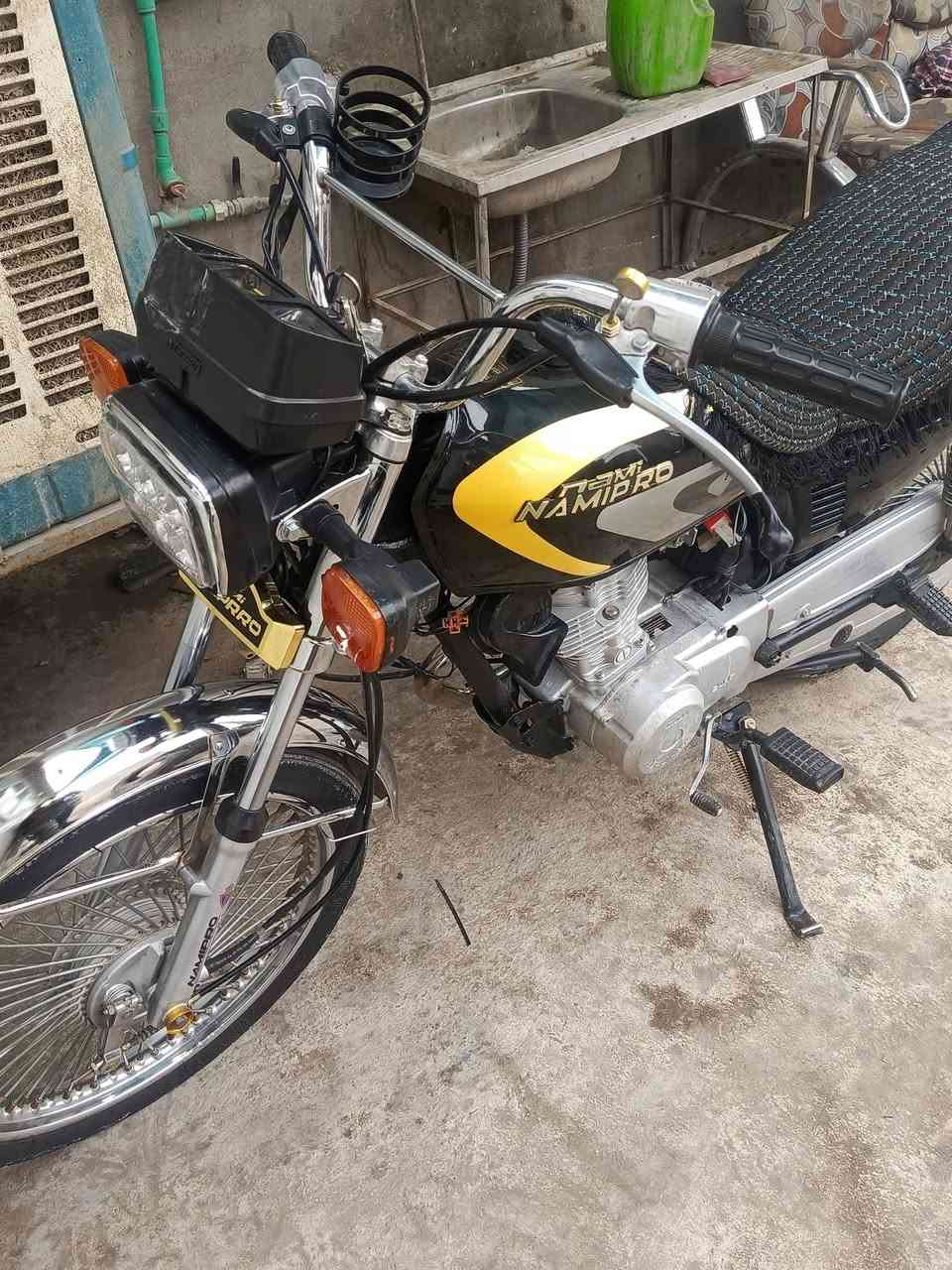 سلام عليكم  ﴿نامة3حرف شلامجة  ﴾ للبيع موديل 17  السعر خاص  المكان خانقين الا مو شراي لا يدوخنة 🫴🏻🏍️


**إذا كنت صاحب هذا الإعلان وتريد حذفه لأي سبب، رجاءا أرسل رسالة إلى الدعم الفني**