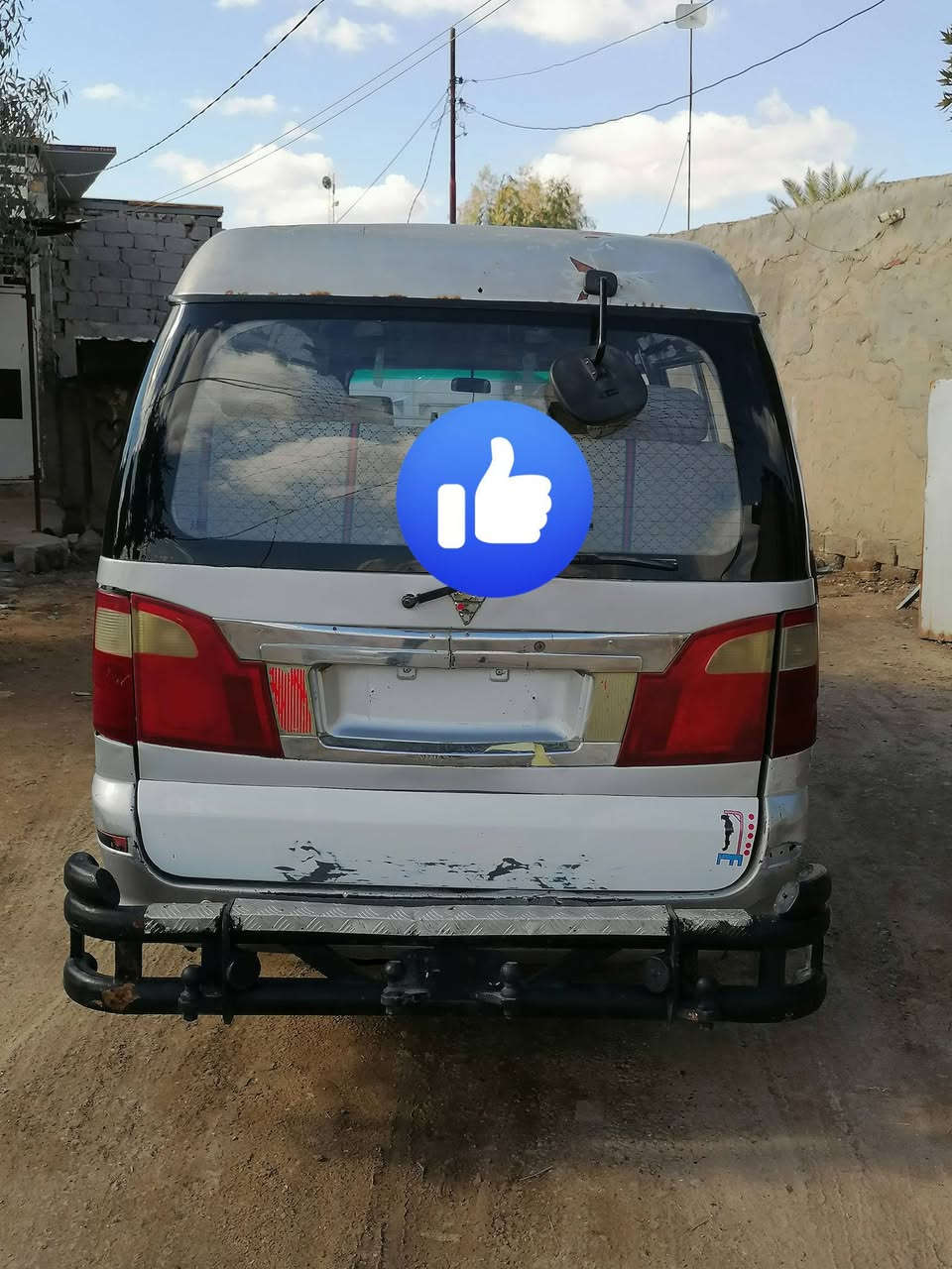 السلام عليكم للبيع فتون موديل 10 كير مكينه واكسل كفاله رقم الماني سنويه لل29 مصفره هيئه ومرور رقم كربلاء تحويل ثاني يوم ما بيه خياسات  مكاني بغداد المحموديه ***********/ ***********
