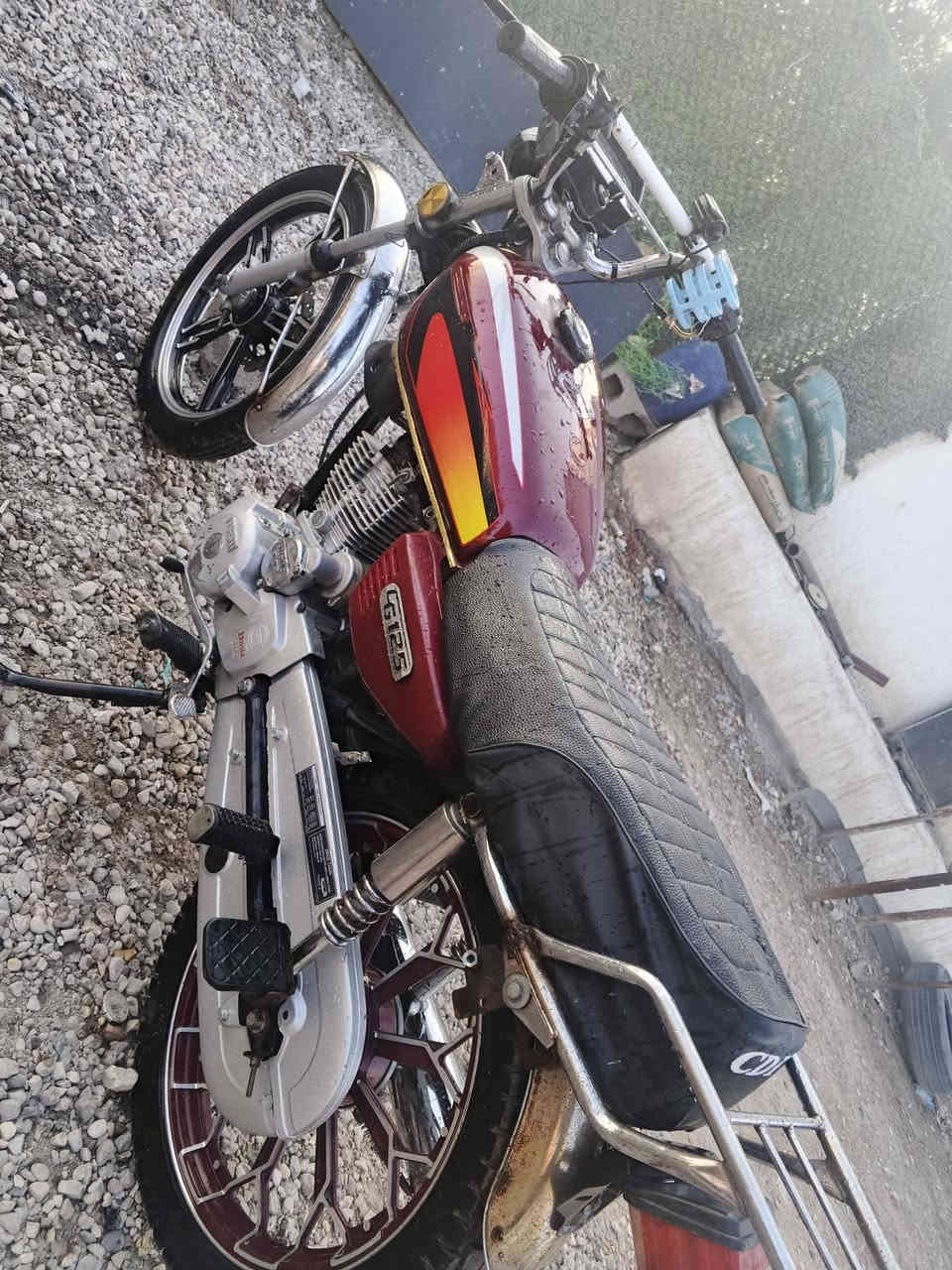 سافان 5 كير موديل 20 أوراق
كهربائيات شغاله بريكات أمامي وخلفي سلف هندر تبريد صفر جاج مكفوله السعر 450. العنوان واسط العزيزيه ***********
