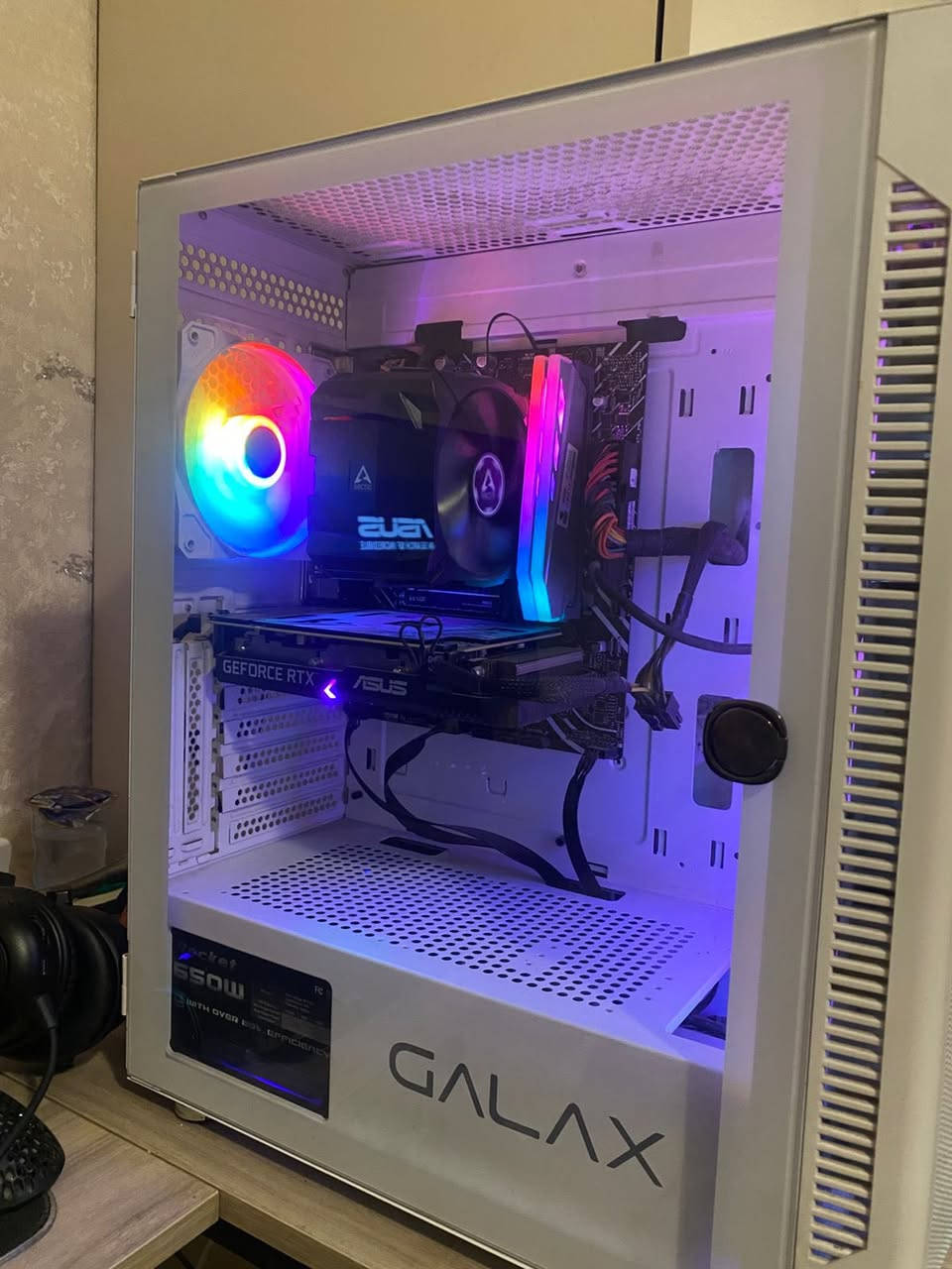 حاسبة للبيع مع شاشة
I 5 Gen 12
16G (2x8) 
1T lexar m.2
3060 asus 12 G
650 w rocket

اي شي غير واضح راسلني. 
الحاسبة ما تباع بدون فحص تجي تفحص وتقتنع وتجيك كلشي يلا تشتري
كل الكراتين مال القطع موجودة 

حط رقم بما يرضي الله واتواصل او اتصل واتس اب ***********
