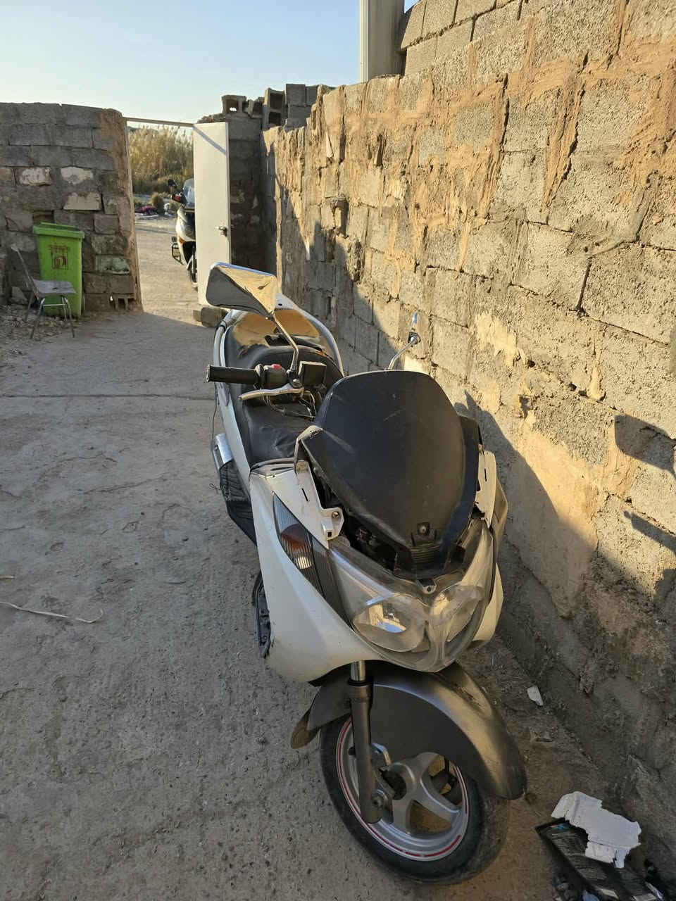 سكاي ربع سويج طافيه كوم حديد للبيع  بغداد سعر 250 متواجد خاص


**إذا كنت صاحب هذا الإعلان وتريد حذفه لأي سبب، رجاءا أرسل رسالة إلى الدعم الفني**