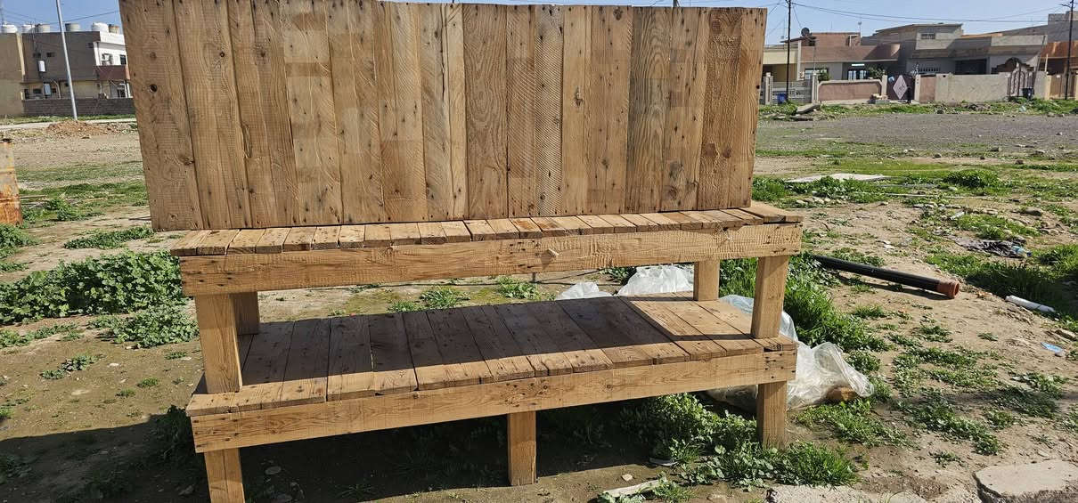 تخوته البيع
تخت نفر 22
تخت نفرين 25 
*********** حمدانيه
