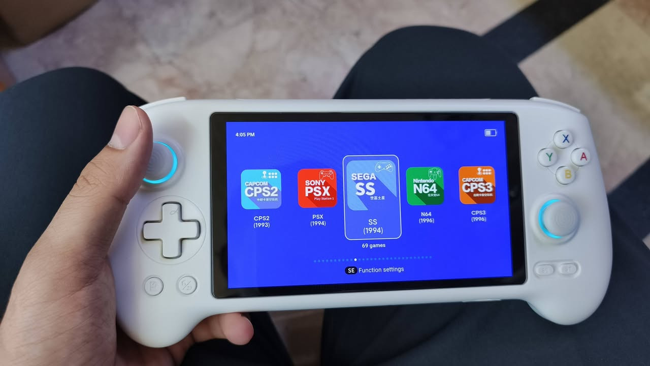 🎮 للبيع جهاز ANBERNIC RG577 بحالة ممتازة 🎮

إذا تدور على جهاز محمول قوي للألعاب والمحاكاة، فهذا خيار ممتاز.

المواصفات:
• شاشة كبيرة وعالية الجودة OLED قياس 5.5 إنج تقريبًا بدقة Full HD.
• معالج قوي MediaTek Dimensity 8300.
• ذاكرة داخلية 265GB.
• ذاكرة خارجية (MicroSD) 521GB.
• نظام Android مع دعم لمحاكاة أجهزة مثل PS2، GameCube، Wii، PSP، 3DS وغيرها.

📦 يجي ويه الكارتونة الأصلية كاملة.

💰 السعر: 230 ألف 
✅ بيه مجال بسيط بالسعر للجادين فقط.

للاستفسار أو المعاينة راسلني واتساب *********** 

مكاني دورة الاثوريين و ما عندي توصيل.
