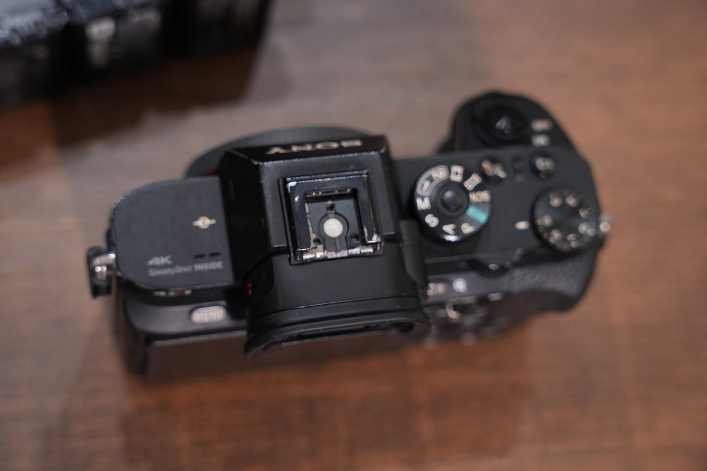 Sony A7 r m2
للبيع 
وياها ٦ بطاريات و كارتون مالتها 
و شاحنة 

و شتر ٣٣ k 

900$ و مجال شوي 

***********
