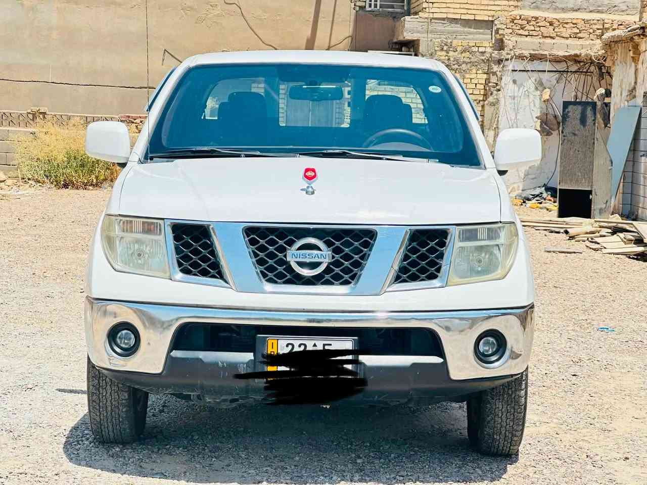 نيفارا ١٣ كير اوتو اربيل مجدد رقم وسنويه بيها ((قطعتين رش)) بابين اليمنا فقط السعر٩٨..مكانها بغداد بسمايه السياره احلى من الصور ..
***********
