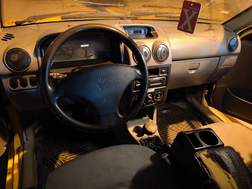 سلام عليكم سايبة مديل 2012 سيارة جاهزة وخير من الله نصبة مثل ما موضح كدامك بل صورة سيارة نضيفة  كير محرك مكفول شواصي فطر بصيط من جهت صدر ومصلح  الامانة سيارة مرتبة ومال خبزة وشراي بي خير ويدلل وهاذة رقمي وليحب يتصل متواجد 24ساعه *********** المكان بغداد حي جهاد وبيكم خير وتدللون  وتحويل مباشر ثاني يوم
