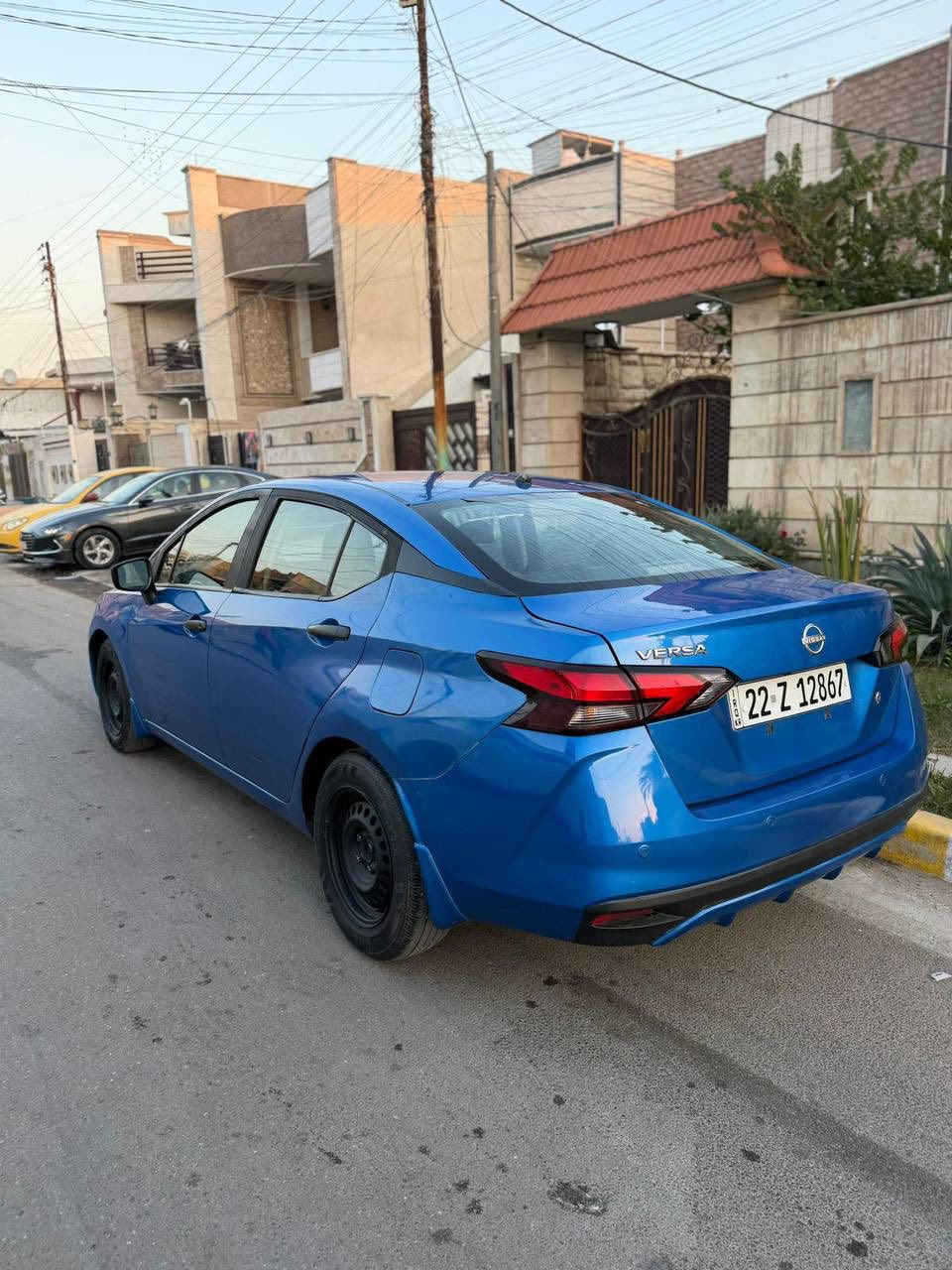 #السلام_عليكم
#للبيع 🚘

- نيسان فيرسا NISSAN VERSA 2024
- رقم اربيل تحويل او وكاله
- بدون ايرباك  
- السعر 122
المواصفات :-  
*  شاشه  حجم الكبير + كامرا  
* تحكم  ستيرن 
* تحديد مسار 
* حساس خلفي 
- حادث السياره جاملغ خلفي وباب خلفي + بنيد 
- دواخل كفاله 
- رقم شاصي السياره 
- 3N1CN8DV0RL873477
- مكان السياره بغداد   
- للاستفسار 
- ***********
- ***********
