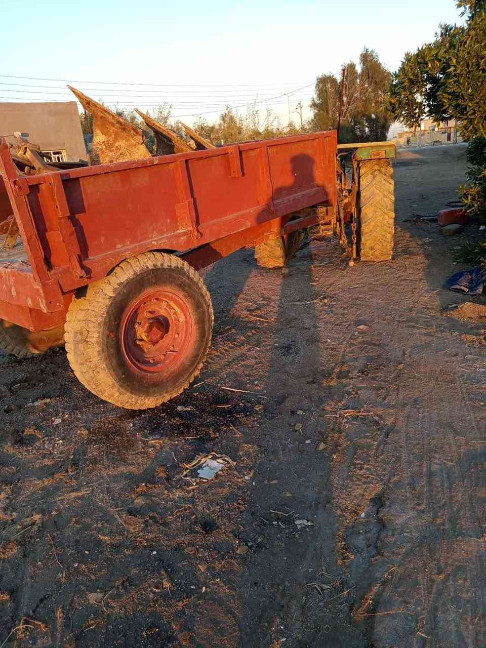 عنتر، موديل، 95،مع، عربانه،، سكندريه، قلاب، جديدهمع، فدان وثكالات،السعر 4600 وبيها مجال العنوان واسط قظاء الحي  مكلف بل نشر وتساب ***********
