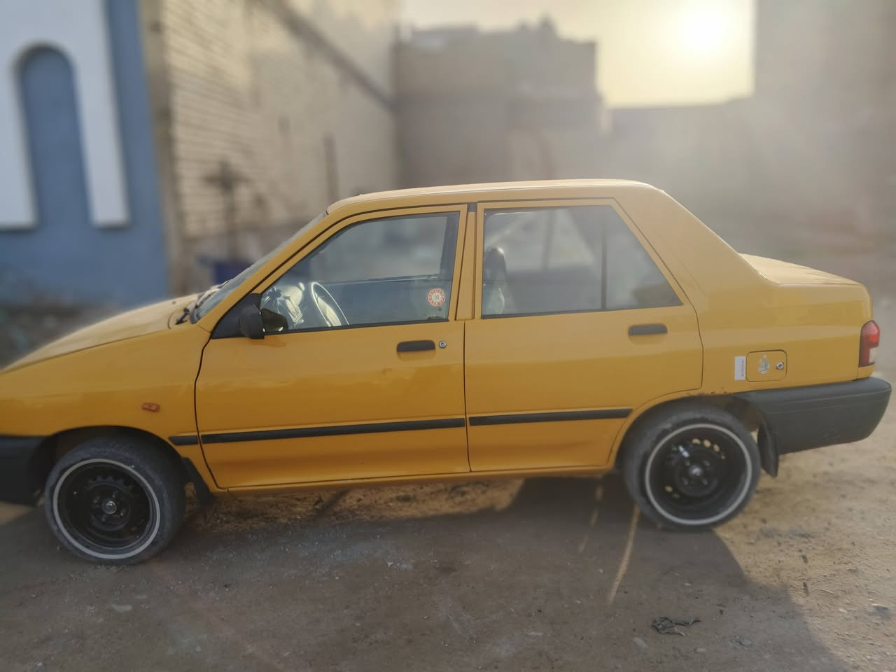 سلام عليكم موديل 18 سياره نضيفه مناقصها شي مكينه بيها خيط تبخير بيها جاملغ الخلفي الأيمن والجاملغ الأمامي الأيسر بدون تبديل فقط تعمير كد شبر تخم تأير جديد تدفئه تبريد شغال سعر 45 وبيها مجال شي بسيط مكان السياره  الشعله الاستفسار ***********
