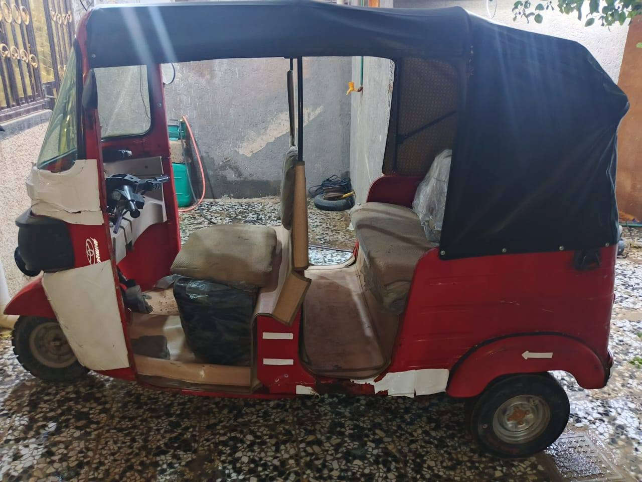 تكتك 18مكينه20 للمراوس بتكتك أوراق او البيع 4200 وبيه مجال هاذا رقمي بي واتساب ***********
