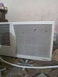 مكيف توسوت • غاز ناقص • شغال