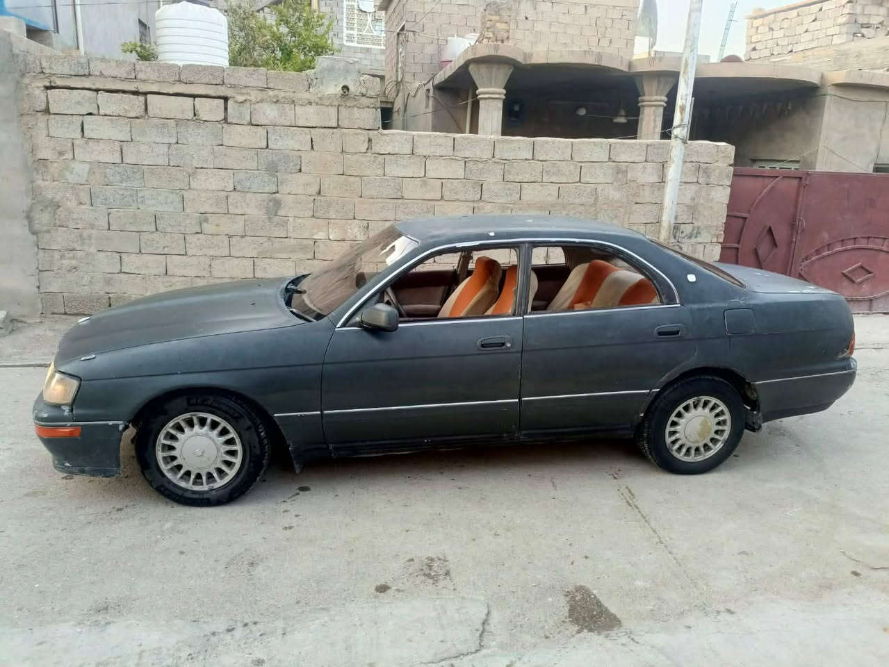 السلام عليكم 
بطه متصل موديل ٩٤   رقم بغداد الماني 
مكفوله من الكصه والشرعيات 
محرك وكير وتخم تاير جديد  
السعر ٣٤ وبيه مجال 
العنوان الديوانيه قضاء غماس 
***********
