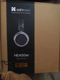 سماعات • إلكترونيات