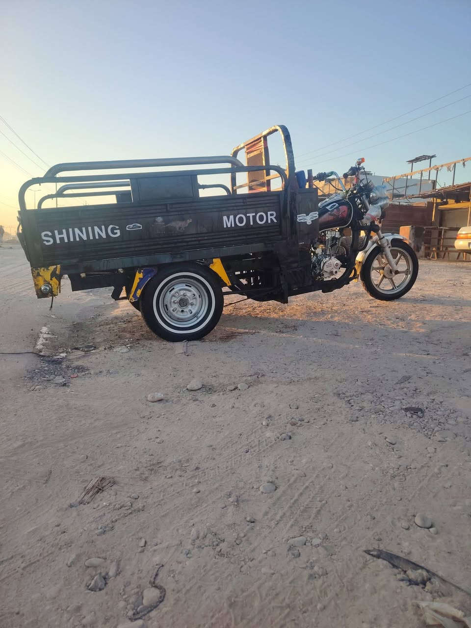 السلام عليكم ستوته للبيع موديل 19 بدون اوراق فولي عشائر مكينه جديده صار لها 15 يومد***********
