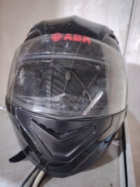 خوذه فج قلاب نظيفه مكانها مدينه الصدر سعرها 30وبيها مجال 07704727844