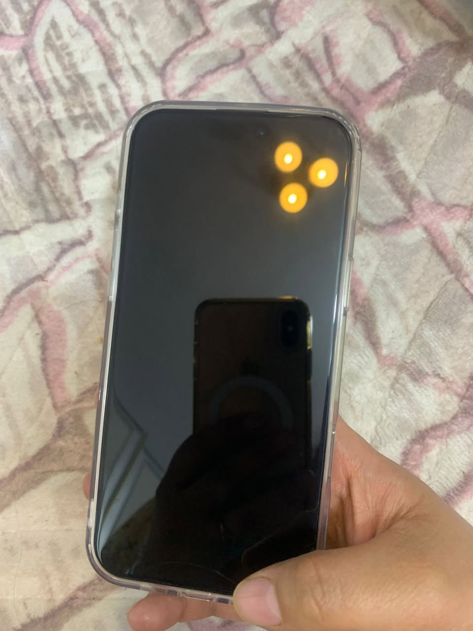 إسلام عليكم آيفون 16 برو ماكس لون تيتانيوم بطاريه 100 مشحون 107 مره الجهاز جديد كلش بعده بل ضمان وغراضه كلهن كامله اني أخذته ب واحد و 700 قيم بل يرضي الله واخذه أو علق بيش يفيدك وذا السعر عجبني أراسلك وان شاءالله خير
الرقم ***********
