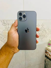 آيفون ١٢ برو ماكس • ٢٥٦ • بطارية ٨٠