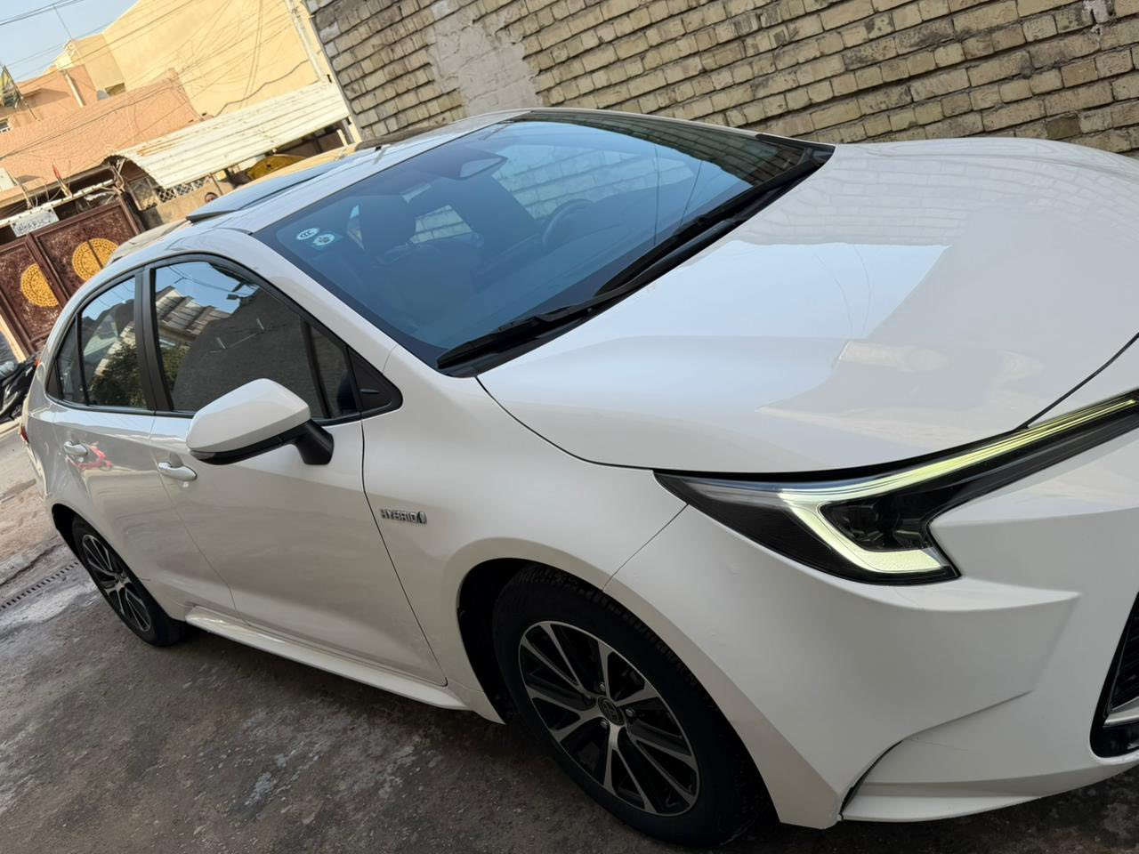 للبيع  كورلا هايبرد
فول مواصفات فتحة
 محرك1800  
٢٠٢٤  موديل
بصمتين 
فتحة  
السيارة حلوة احلى من الصور 
السعر 142
مجالها قليل اخوان حتى ارفع عن نفسي وعنكم الزحمة والاحراج  
متوفر اتصال و واتس اب 
العنوان بغداد / البنوك 
***********
***********
