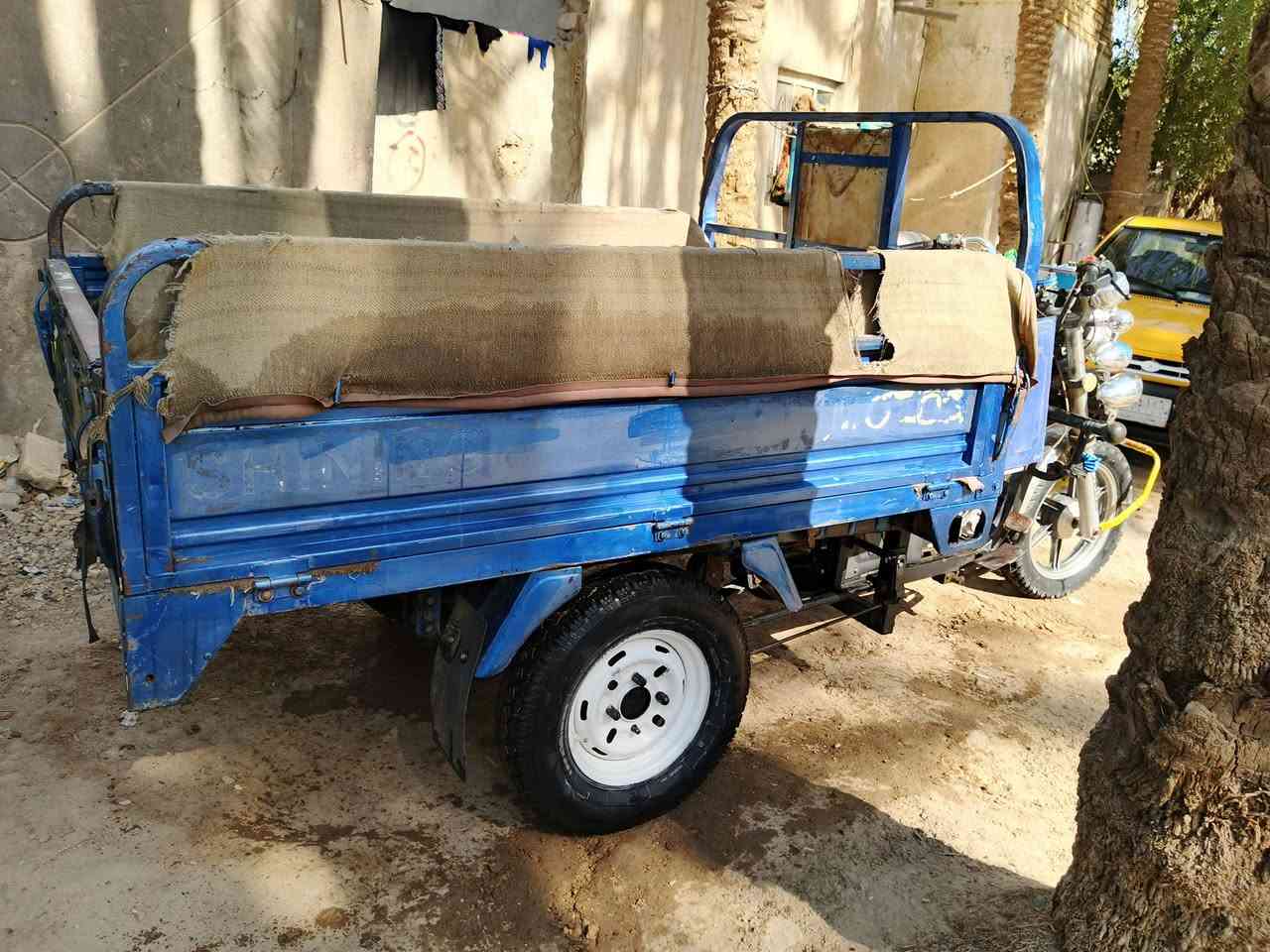 سلام عليكم ورحمه الله وبركاته ستوته للبيع موديل 17 أورق أصولي محرك 20حلو ونضيفه الستوته مل جناي  السعر مليون 250وبيه مجال مكاني بابل وهذا رقمي ***********
