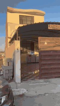 بيت للبيع 
بيت زراعي منطقة بغداد شررط المكاتبه وقرار القاضي بناء سنة ٢١ مساحته ٢٠٠ معروض للبيع مع كامل اثاثه سعره ١١٥ مليون وبي مجال بسيط .
للاستفسار اكثر الاتصال على الرقم :

***********
