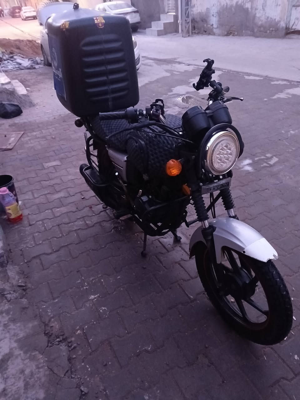 دراجه دايون بيع موديل 21فول
سوج تواير جدد تهن موتل سويج سجينه 
رقم ***********واتساب متواجد
