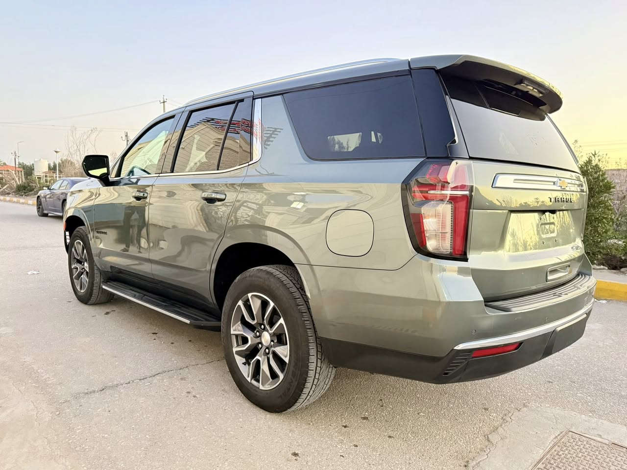 Chevrolet Tahoe LS 2024 

للبيع تاهو موديل 2024 مواصفات LS دخول جديد كتاب شهداء معفي رقم وارد امريكي 
حادث دعاميه فقط وبيها ايرباك برده

اللون : زيتوني مميز
 عداد المسافة : 12 الف ميل
السعر : 46,500$
مكان السيارة : ذي قار 

للاستفسار :
***********
***********
