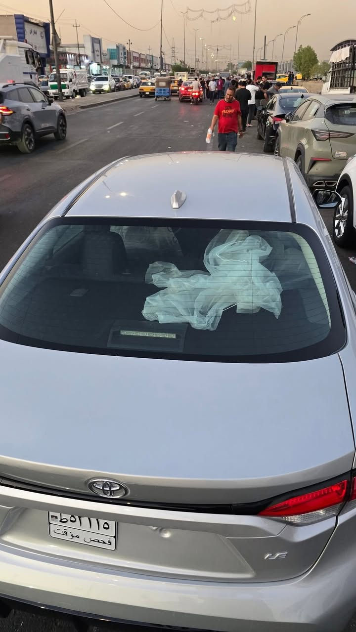 السلام عليكم لبيع تويوتا كورلا 2024 دخول جديد رقم بغداد بسمي الجديد تحويل ثاني يوم وارد أمريكي لون سلفر ماشية علية مشي امريكا سيارة جديدة كلش احلى من صور حادث جدا خفيف حادثة فقط تصليح في جاملغ الخلفي بجم كبس بدون ايرباك تبريد بلدي صور الحادث موضح بصور السعر مناسب الاتصال علية الرقم ***********
