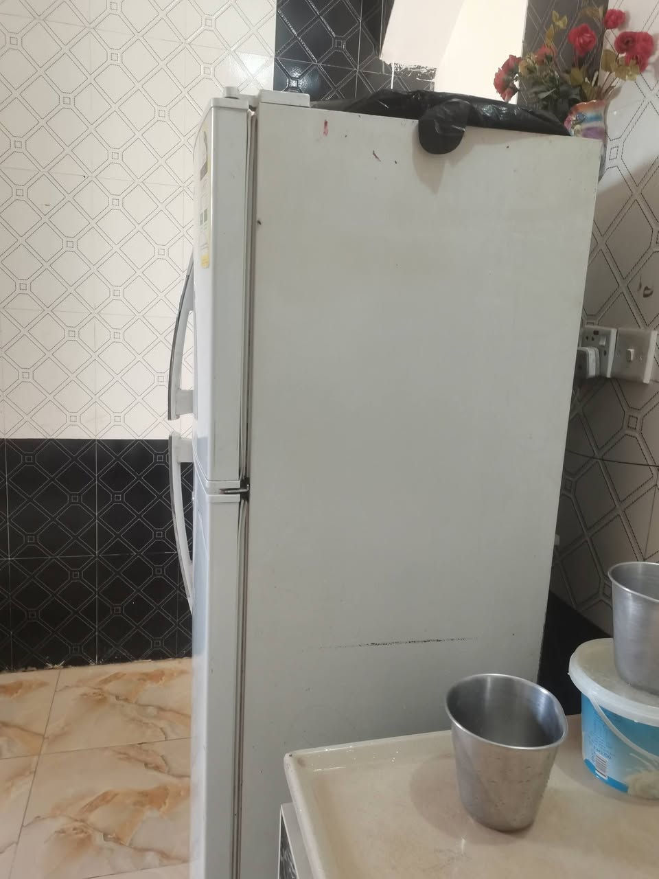ثلاجة للبيع سعر ١٩٠وبيهاا مجال قليل العنوان تكريت الديوم


**إذا كنت صاحب هذا الإعلان وتريد حذفه لأي سبب، رجاءا أرسل رسالة إلى الدعم الفني**