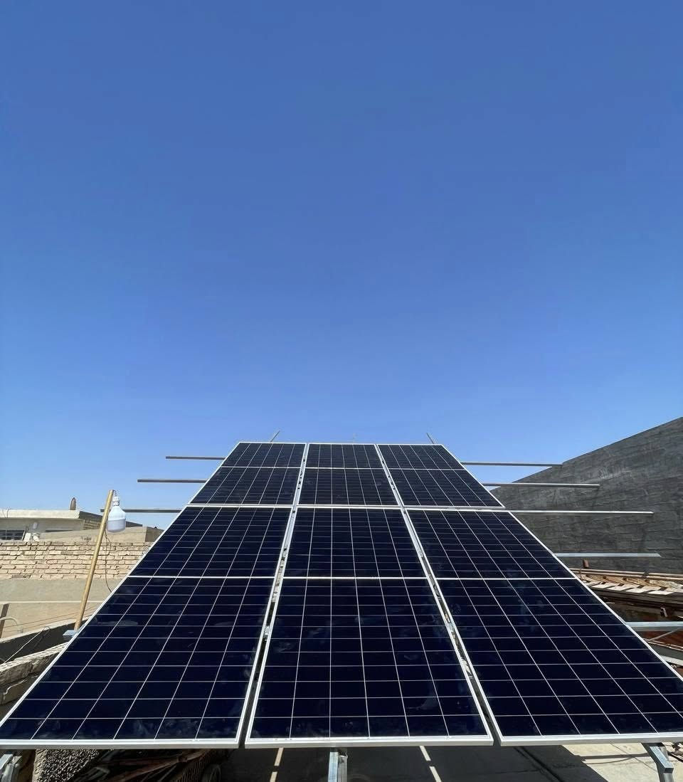 السلام عليكم اني مركب منظومة طاقة شمسية وهذا شغلي اليحب يتصل علية ***********
