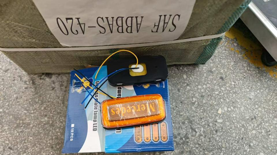 متوفر الان.......

جمله - مفرد

بغداد - الشيخ عمر

يوجد خدمه توصيل لجميع المحافظات 

للطلب يرجى المراسله على الواتس اب

***********
