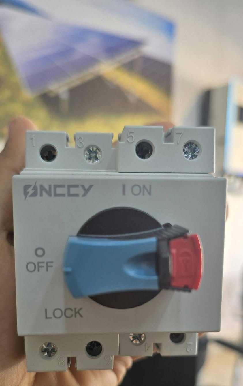 متوفر في مكتبنا منتجات شركة ONCCY الأصلية
إضافة إلى توفر كافة مستلزمات أنظمة الطاقة الشمسية
للمنازل والمشاريع، مع إمكانية التجهيز حسب الحاجة.
EPC Solar ☀️
📍 شارع الجامعة – مقابل جامع الحسنين
📞 ***********
