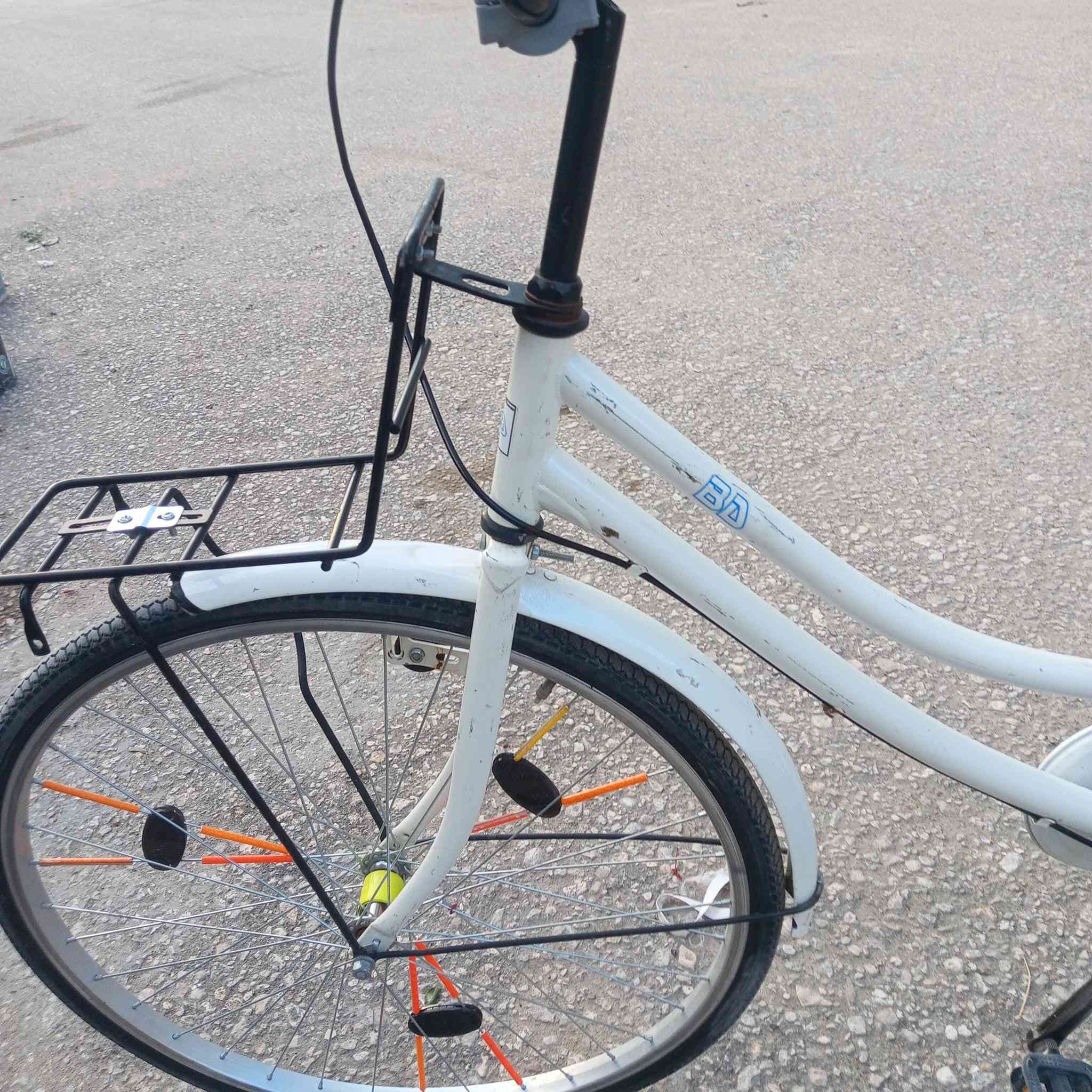 بايسكل من مكان نجف نيسان واغراضه 100 الموديل 21


**إذا كنت صاحب هذا الإعلان وتريد حذفه لأي سبب، رجاءا أرسل رسالة إلى الدعم الفني**