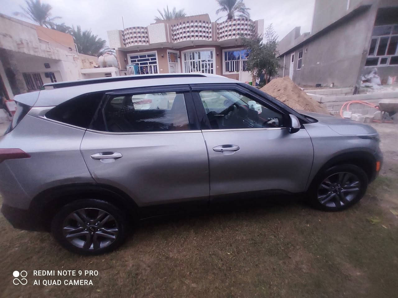 السلام عليكم للبيع كيا سلتوز 23
حادث غرق سيارة جديدة وخير من الله تخم تاير جديد السعر 152$ ماشيه 70 الف كيلو رقم واتساب متوفر ***********
