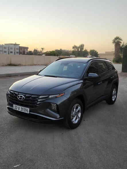 هوندا توكسن الشكل الجديد 2023
لون نفطي 

مرقم أربيل الجديد 

مواصفات 

بصمه 

تشغيل تشغيل عن بعد 

صندوق كهربائي 

كشنات كهربائي 

كشنات حار 

تبريد قطعتين  

تلفون شاحن.(وايرليس)

وفول تحكم استيرن وتحديد سرعه 

تحديد سرعه 

تحديد مسار 

رادار امامي وجانبي وخلفي 

اطفاء السياره عند التوقف تلقائيأ

مانع تزحلق

و نظام AUTO HOLD

ويل كروم بلادي حجم R18 

3 وضعيات للقياده(normal.samrt.sport)

الضرر- سطحي بيبان اثنين صفحت اليمين 
وجاملغ ايسر امامي كلير امريكا
ماشيه 8مايل يعني اخت الزيرو
بدون ايرباك  بجم كبس 

للتواصل ***********

السعر 185

مكان السياره بغداد بغداد
