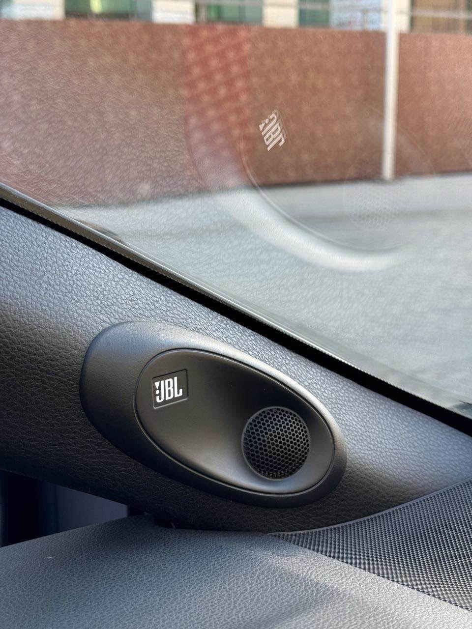 کامری  امريكي هايبريت ۲٠۲٥ XSE قەپات مواسەفات ٥کامیرە داتاشۆ سەماعە JBL  28000KM رۆیشتووە  بانوراما 
سندوقو چامرلغ ی پشتەوە سبوغه بێ ژۆرێ بێ ئایرباک  *********** أربيل, العراق
