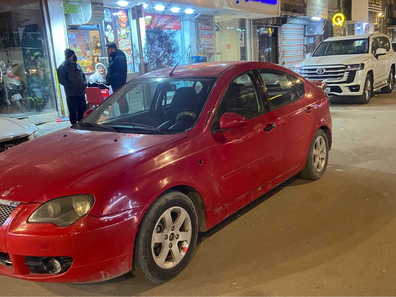 بروتون 2012 
رقم بابل 
السعر 47 وبيها مجال 
مكان السياره حله / شارع 40
*********** حلة, بابل
