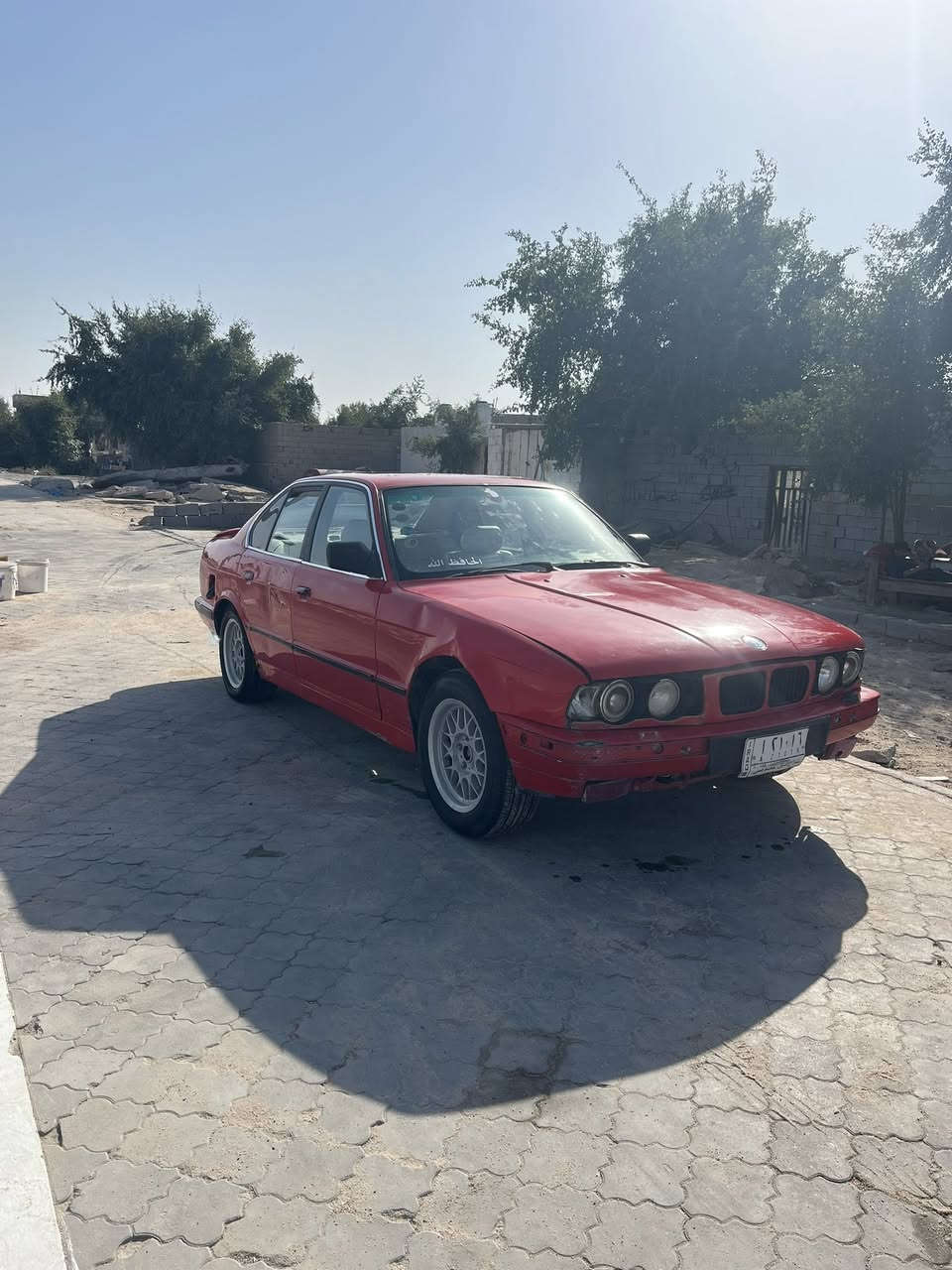 بي ام ٥٠٠كير مكينه جدد توني شادهن بعدني ممصفيه السياره بديه حلو لاضربه ولا خياسات فقد بدوس رقم صلاح دين راعيه موجود سنويه توه منتهيه صارله تقريبن٣اشهر اقل مكينه مسكر عدله ٢٠وكير عادي حورته اصل اوتماتيك مراوس بجارجر او شاهينه مكان السياره البصره الزبير***********
