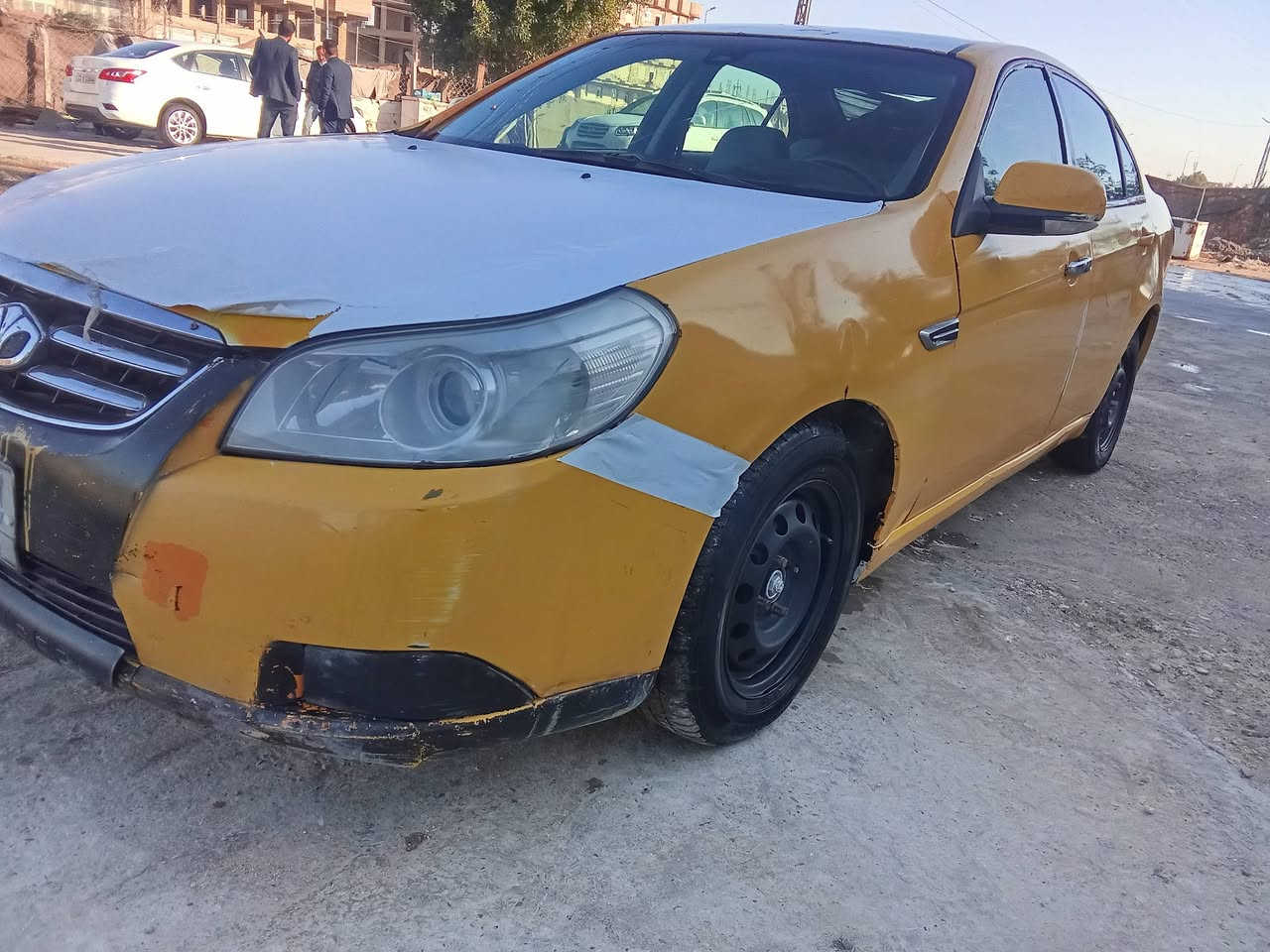 سياره للبيع ابيكا رقم بغداد مداور ثاني يوم جير ومكينه مقفولات مكان السياره بالنجف السياره نظيفه وجاهزه مقفوله من ضربه القويه السعر 33 
***********
