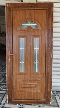 باب للبيع الطول 208 والعرض 97 السعر 75 الف للاتصال 07517428524