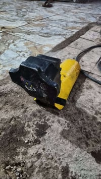 نزال للبيع السعر خاص 07733362112