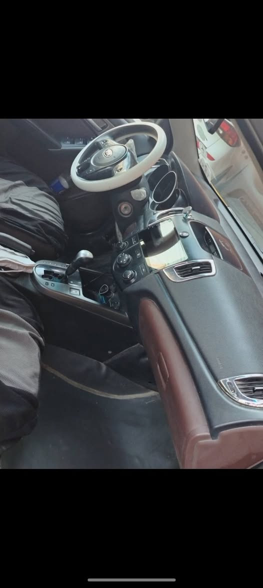 كيا فورتي 2010 مكينه 2000 جديده  على ايدي وارد امريكي حادثه جاملغ الايسر بامريكا وبالعراق بيها ضربه دعاميه الخلفيه ما واصل للحوض والسياره باسمي رقم  جديد تحويل مباشر السعر 86
.... 
***********
***********
العنوان بغداد البلديات
