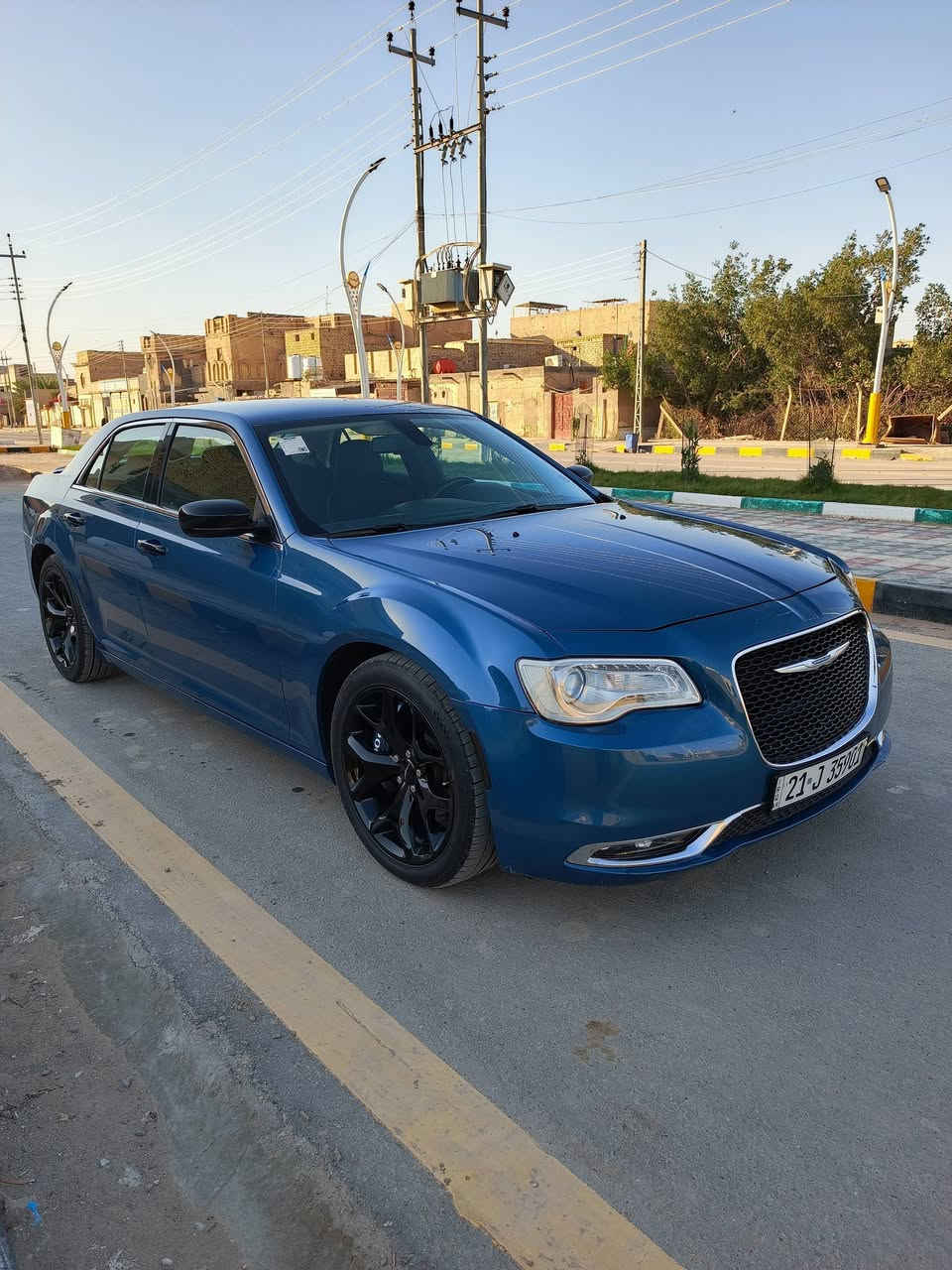 للبيع اوباما كرايسلر موديل 2021 اصل رقم شمالي السونار مرفق بالمنشور ماشيه 75000 ك م السعر 260 ورقه ترهم امراوس حسب القناعه للاستفسار ت 
***********
