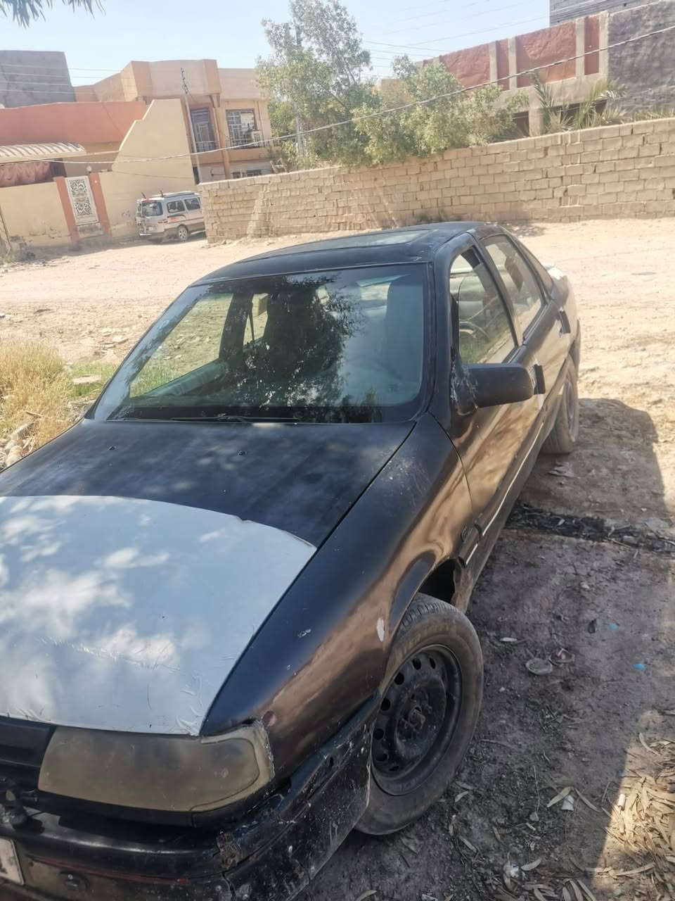 السلام عليكم اوبل فكتره الفين للبيع سعر ٢٠ وبيهة مجال بسيط
عنوان ديالى للتواصل على الرقم ***********
