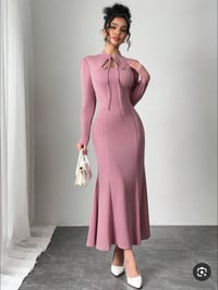 ملابس • قياس 42