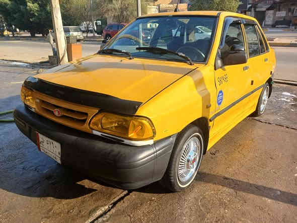 سلام عليكم سايبه ١١ للبيع تفاصيله محرك جديد على السحك 
كير كلج مكفول
صدر امامي خلفي جديد
دوشمه جديده غرفته نضيفه كلش
كهرباياته كله شغاله عده التبريد
تخم تاير خط ابيض
شواصي نضيفات بدون لحيم 
مابيه لاضربه ولاتبديل بس بيه جراد
فقط نقصه جبنه بين الكير والمكينه ذب دهن تكلفته ٣٥ الف
جامه اماميه جديده باتري جديد
مشط اوباور مال برايد
هزه جديده مصفره هيئه وغرامات
بسمنه السياره
مكاني بغداد الحريه 
هاتف***********
السعر ٢٥ بيه مجال بسيط
