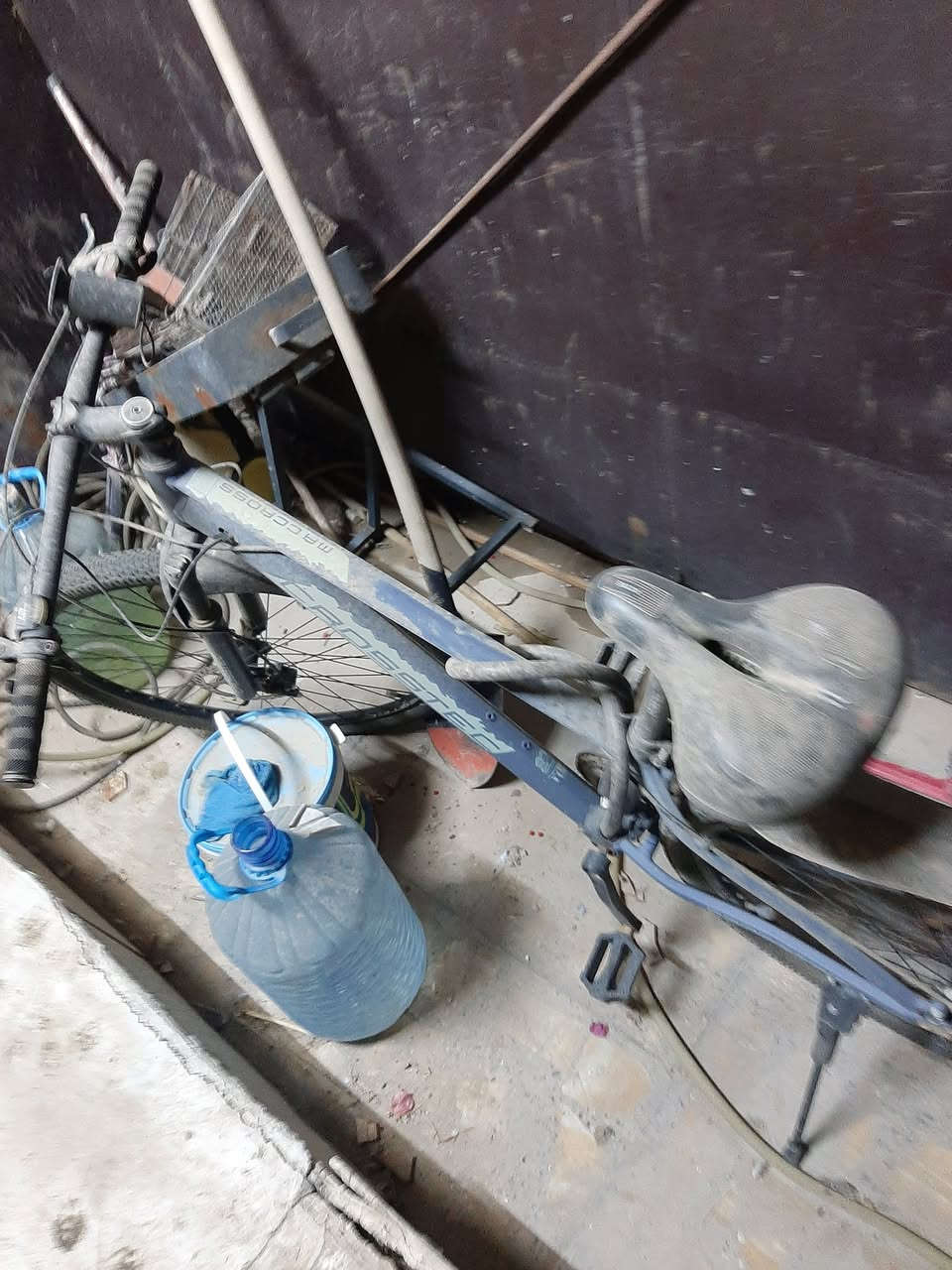 للبيع في بغداد زيونة حجم ٢٩ جديد استخدام قليل


**إذا كنت صاحب هذا الإعلان وتريد حذفه لأي سبب، رجاءا أرسل رسالة إلى الدعم الفني**