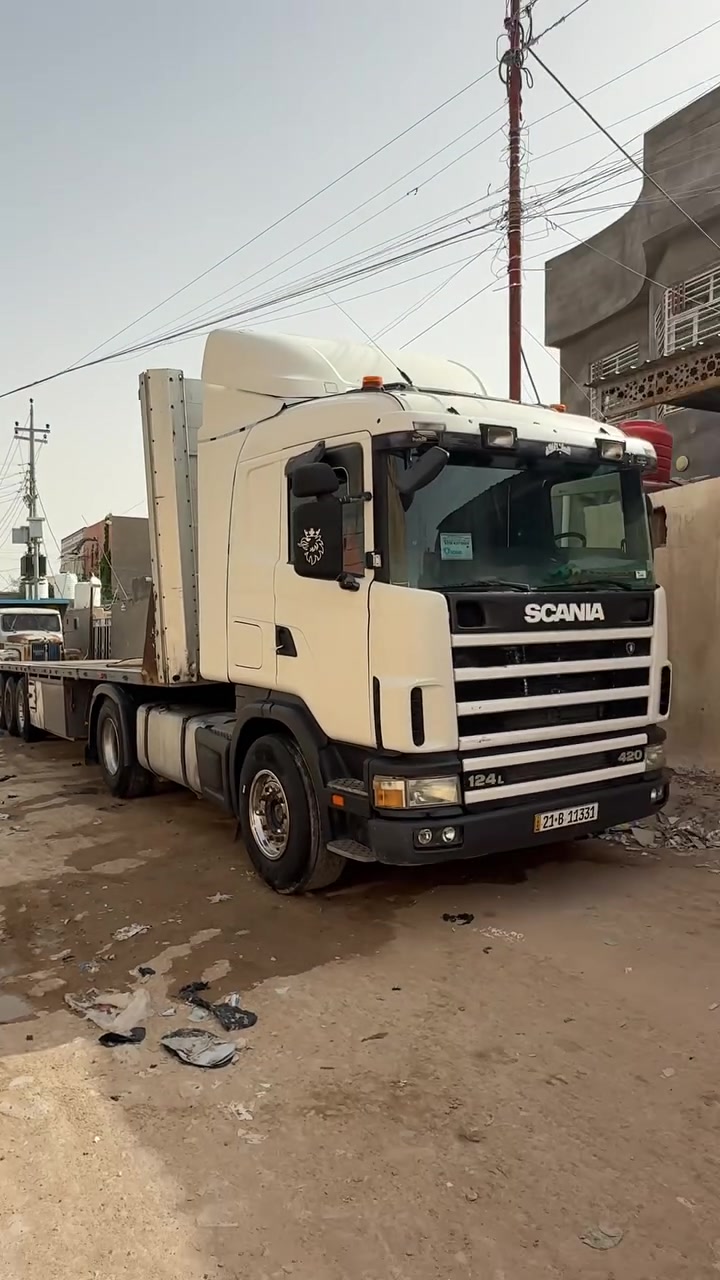 سلام عليكم سكانيه للبيع 2004كير مكينه قماره شاصي كله مكفولات تخم تاير عربانه شمتزه سنويه 31 تنتهي تبريد شغال السعر 245وبيه مجال ***********/***********
