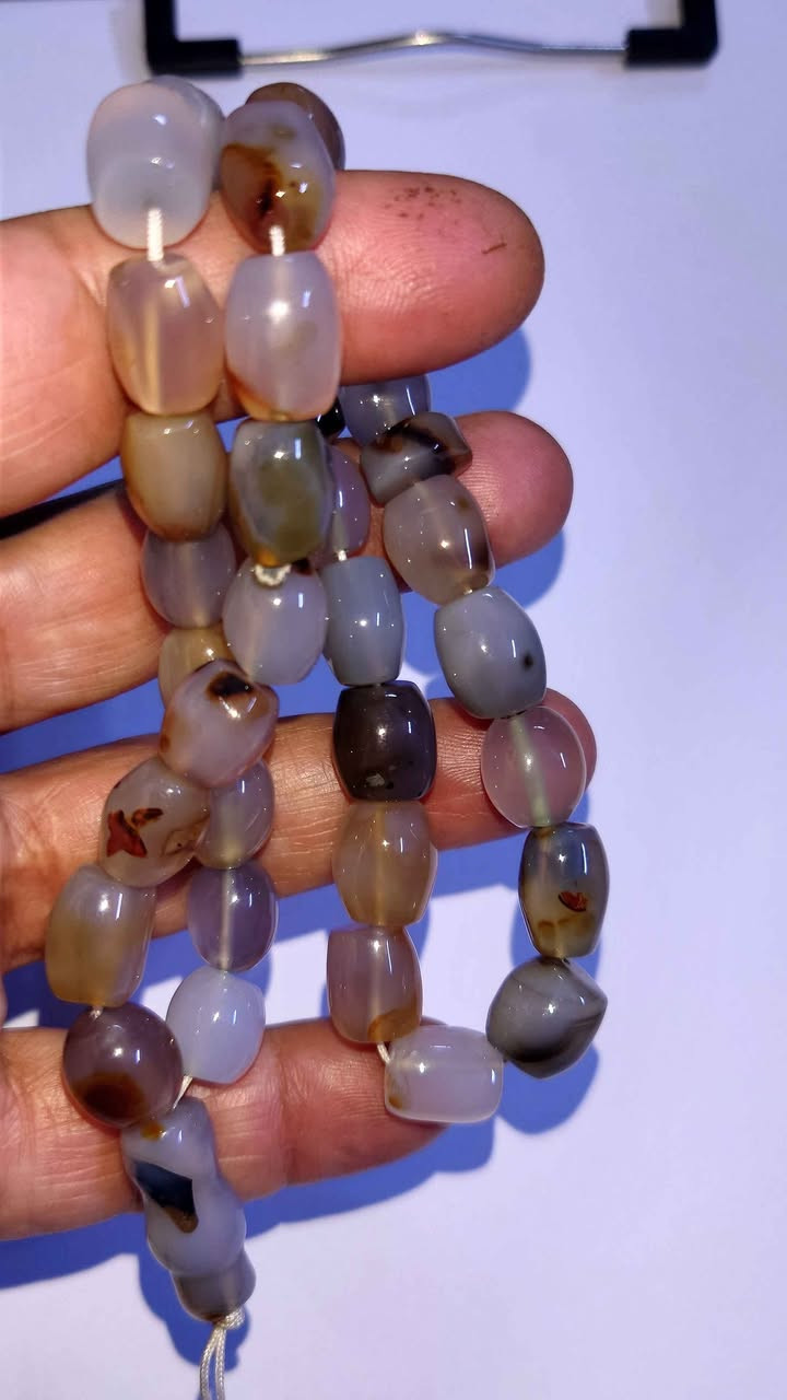 سبحة عقيق يماني طبيعي 33حبه السعر 40الف العنوان بغداد زعفرانية الهاتف *********** بغداد, العراق
